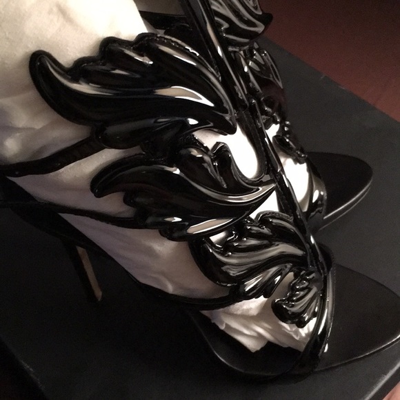 Authentic Giuseppe shoes - Picture 4 of 7